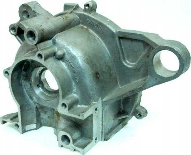 Suzuki variklio karterio korpusas aliumininis