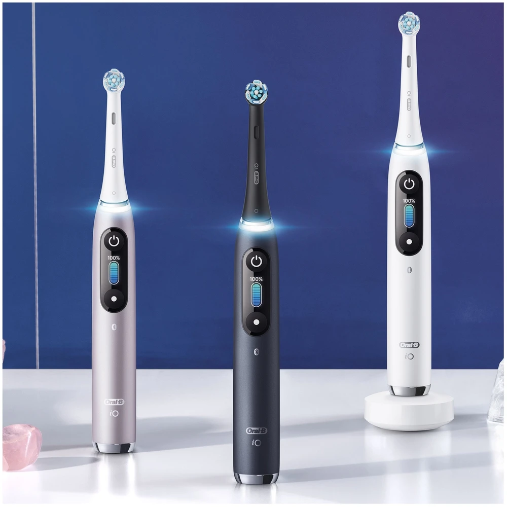 Oral-B iO Series 9 Special Edition Elektrinis dantų šepetėlis, juodos spalvos