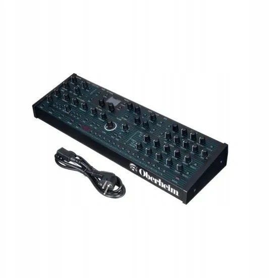 Sequential Oberheim TEO-5 stalinis kompiuteris