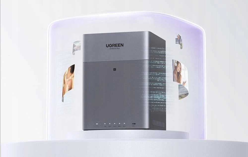 Serveris „UGREEN“ 4 skyrių tinklo saugykla DH4300 Plus ES bediskė