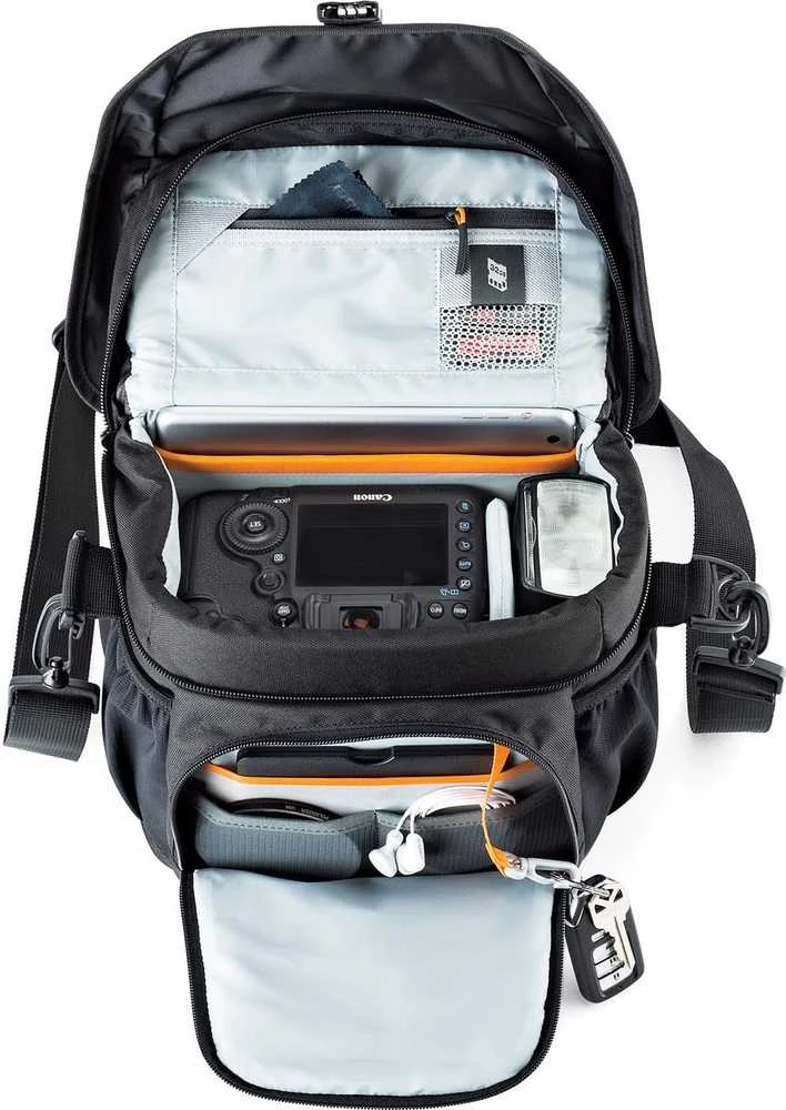 LOWEPRO NOVA 170 AW II Juodas