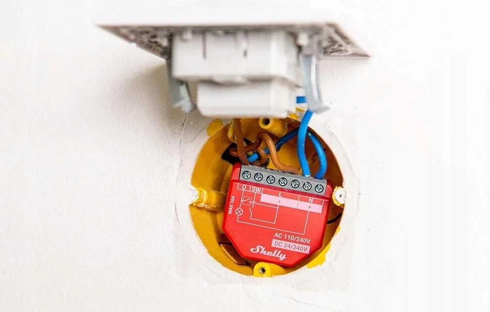 Shelly 1PM Gen4 1 kanalo relė 16A (WiFi, Bluetooth, Zigbee, Matter)