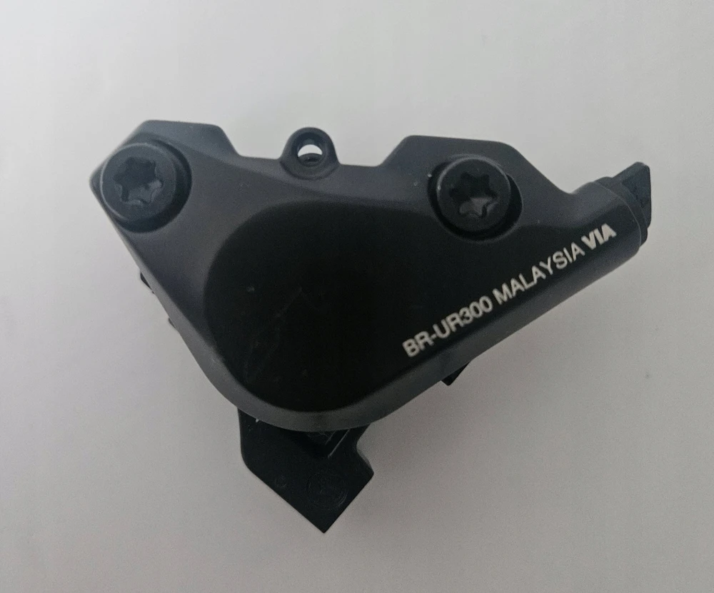 Diskinių stabdžių suportas galinis Shimano ALTUS BR-UR300 hydraulic flat mount