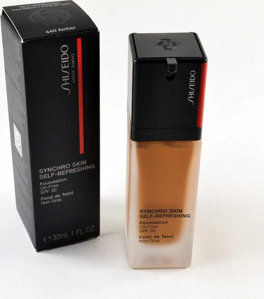 „Shiseido Synchro Skin Self-Refreshing Cushioned Oil-Free Liquid Foundation“ makiažo pagrindas be aliejaus, 440 Amber SPF 30, 30 ml