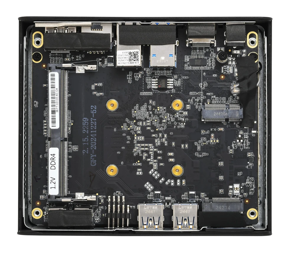 Komputer Shuttle Shuttle XPCnano NE1010BA N100/8GB/128GBSSD/juodas W11P