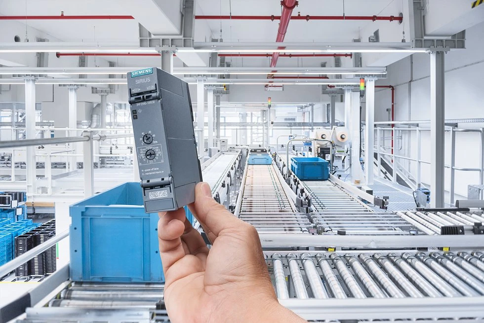 Siemens 3RP2505-1RW30 Daugiafunkcinė laiko relė 13 funkcijų 2P kontaktai 7 diapazonai 0,05-100h 24-240V AC-DC LED varžtiniai gnybtai 3RP2505-1RW30