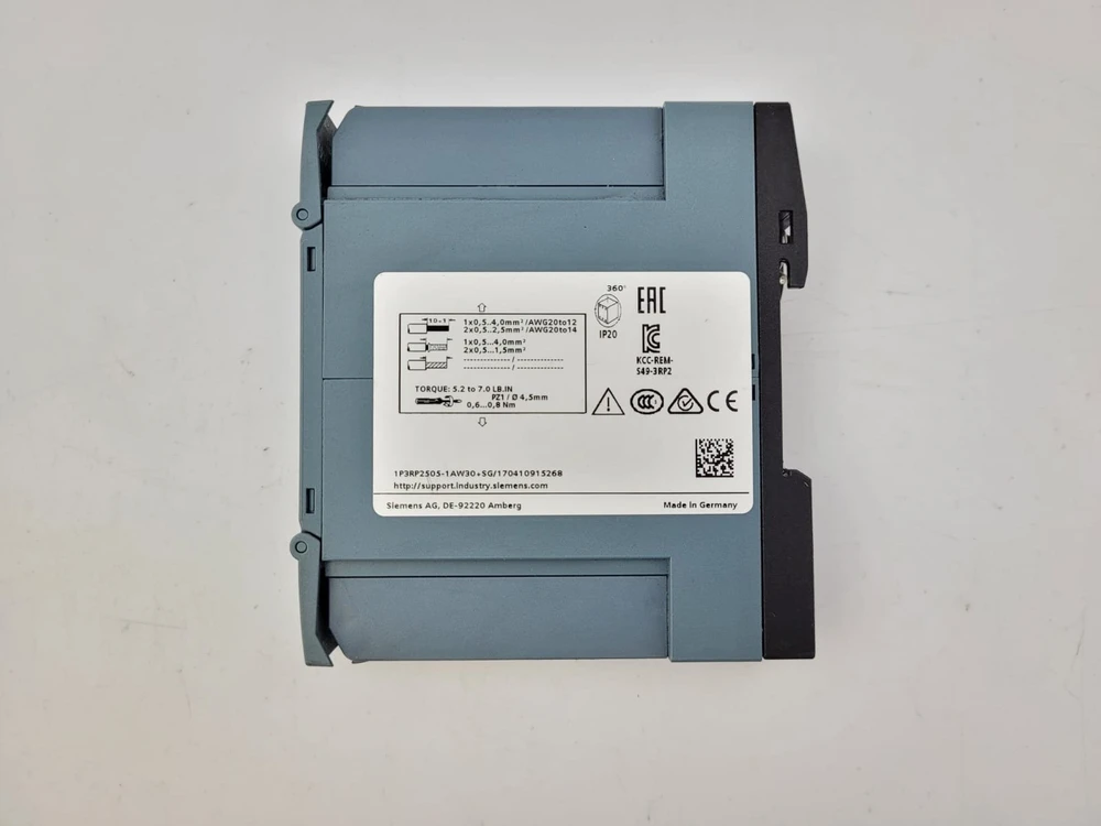 Siemens laiko relė daugiafunkcinis 1P 13 funkcijų 0.05-100h 12-240V AC-DC LED varžtiniai gnybtai 3RP2505-1AW30