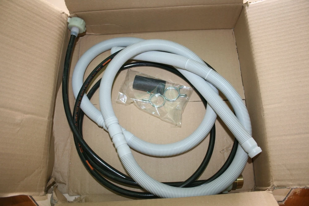 Siemens Hose Extension SZ72010 - Įėjimas ir išėjimas