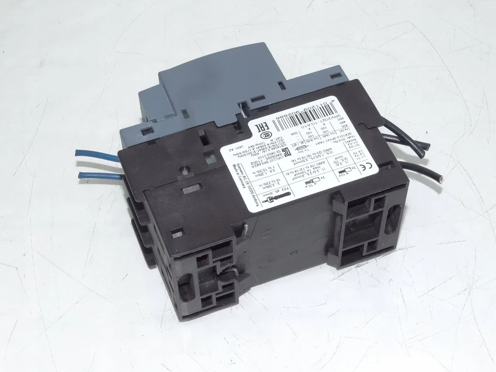 Siemens variklio jungiklis S0 CL10 4.5-6.3A 82A 3RV2021-1GA10