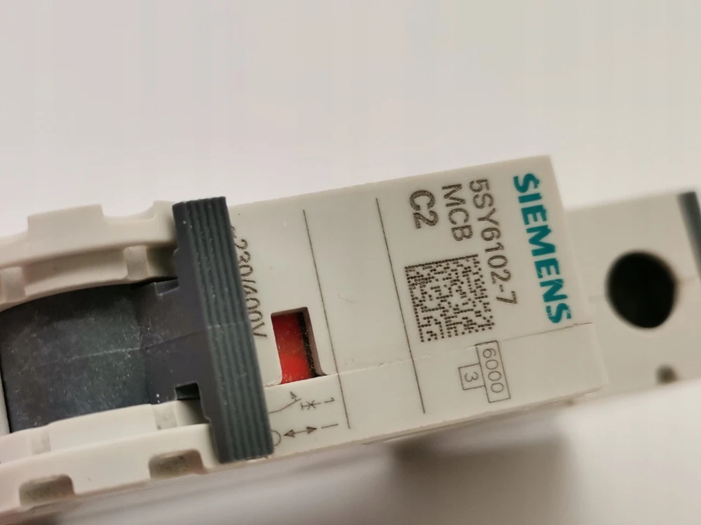 Siemens 5SY6102-7 automatinis jungiklis 1P C 2A 230V 6kA SENTRON 5SY6102-7