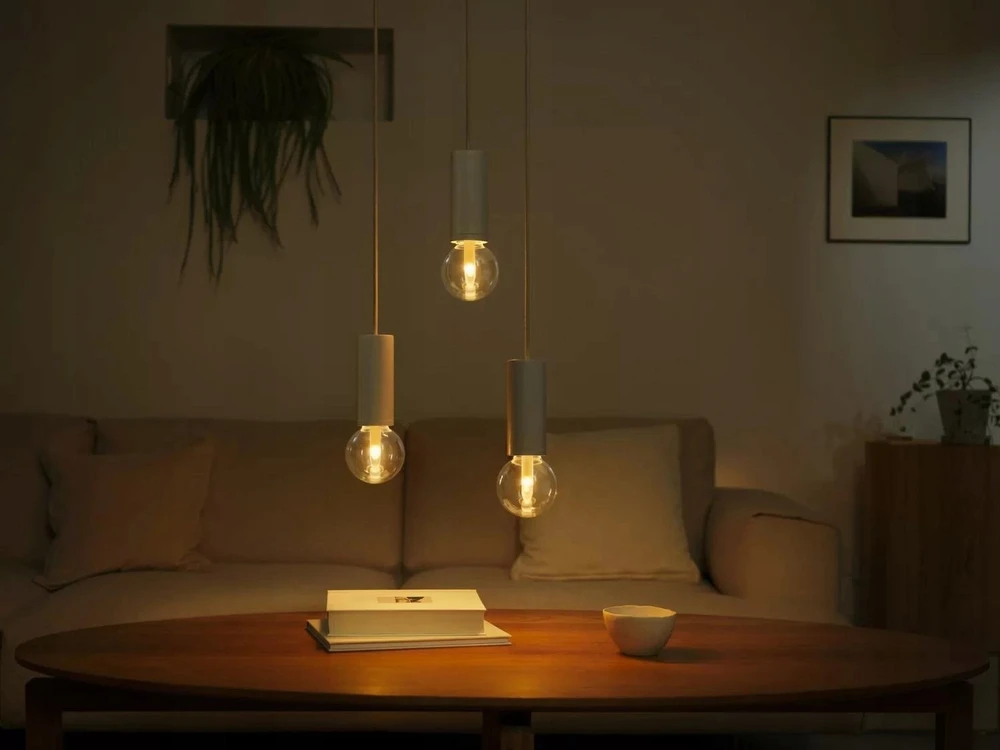 Philips Hue WCA Lightguide G95 | E27 | 6,8 W | Baltas ir spalvota šviesa