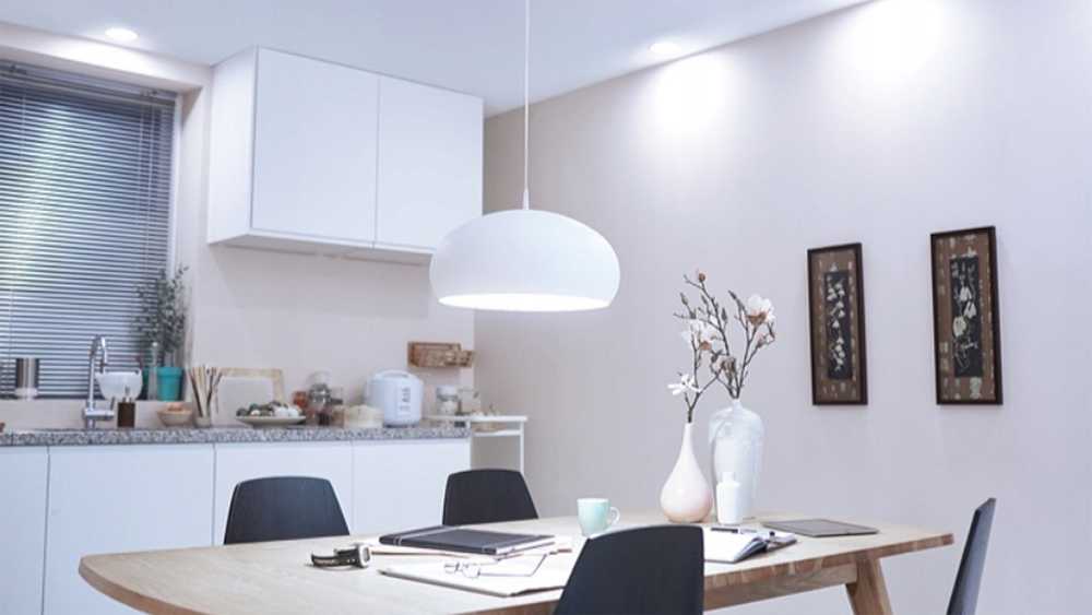 Signify „Philips“ LED klasikinė lempa 40 W E27 šiltai balta 470 lm matinė 2 vnt. pakuotėje