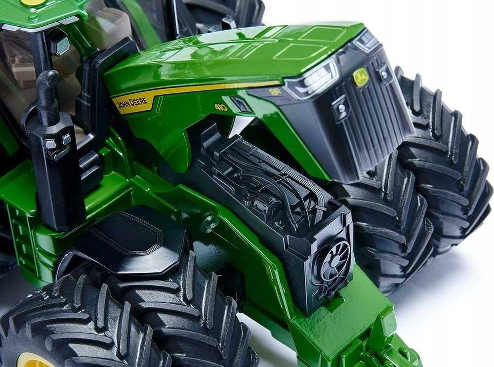 SIKU 3292 John Deere 8R 410 traktorius su dvigubomis padangomis