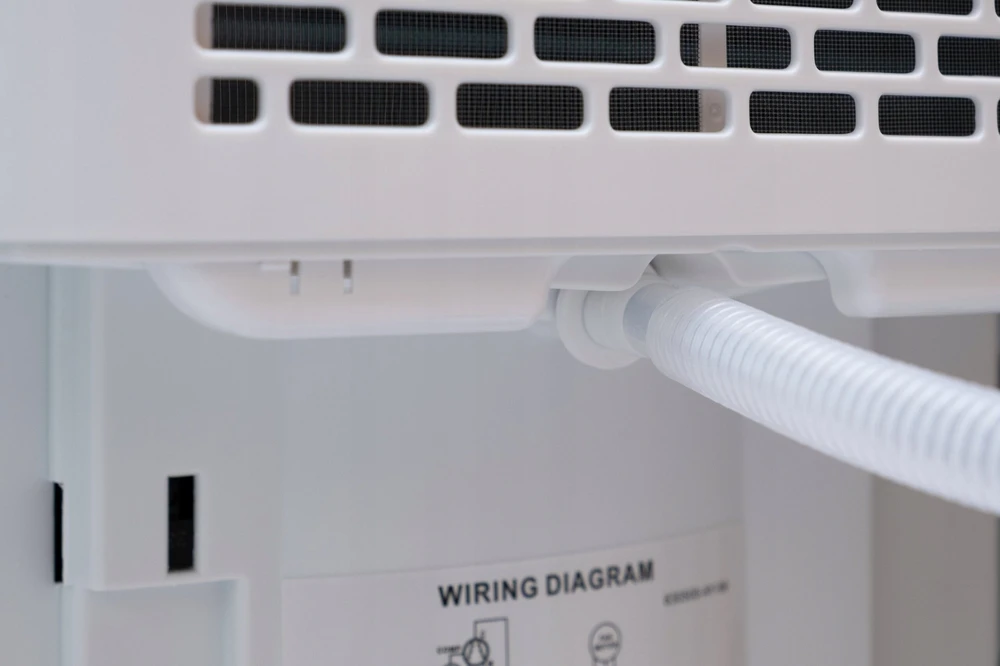 ELDOM OP1130 LUXI LITE DEHUMIDIFIER