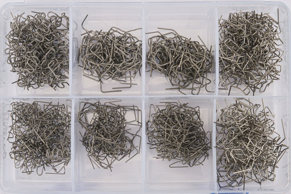 SILVER Kabių rinkinys /plastiko virinimo(8x100vnt)800vnt