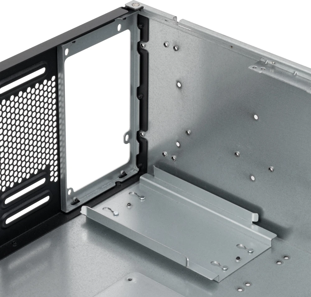 Silverstone SST-RM47-502I Rackmount Storage, 4HE, ATX - juodas