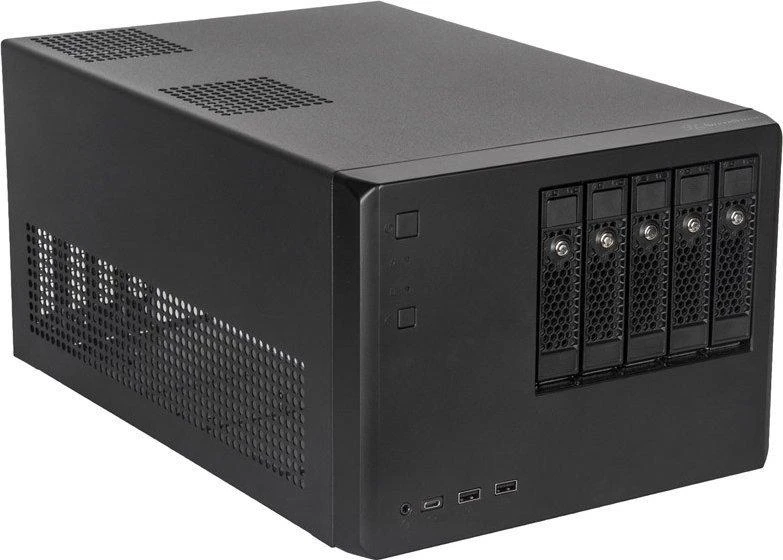„SilverStone SST–CS351B SAS–12G–/SATA–6G“ jungtis NAS