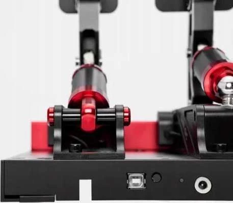 SIMAGIC modulinis pedalų komplektas su 100 kg apkrovos davikliu ir Holo jutikliu, S303