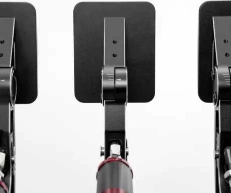SIMAGIC modulinis pedalų komplektas su 100 kg apkrovos davikliu ir Holo jutikliu, S303