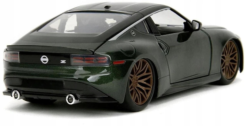 Simba Jada Greiti ir įsiutę 2023 Nissan Z 18 cm automobilis