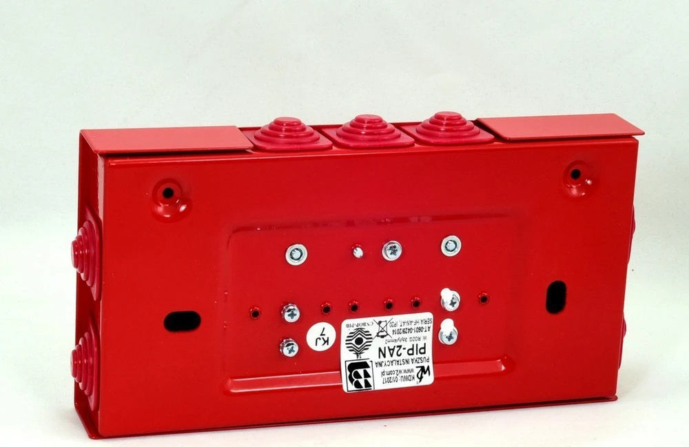 Simet Ugnies dėžutė PIP- 2AN R3x3x4 stačiakampio formos, E90, šakota, matmenys 103x30x197mm, raudona 84622656