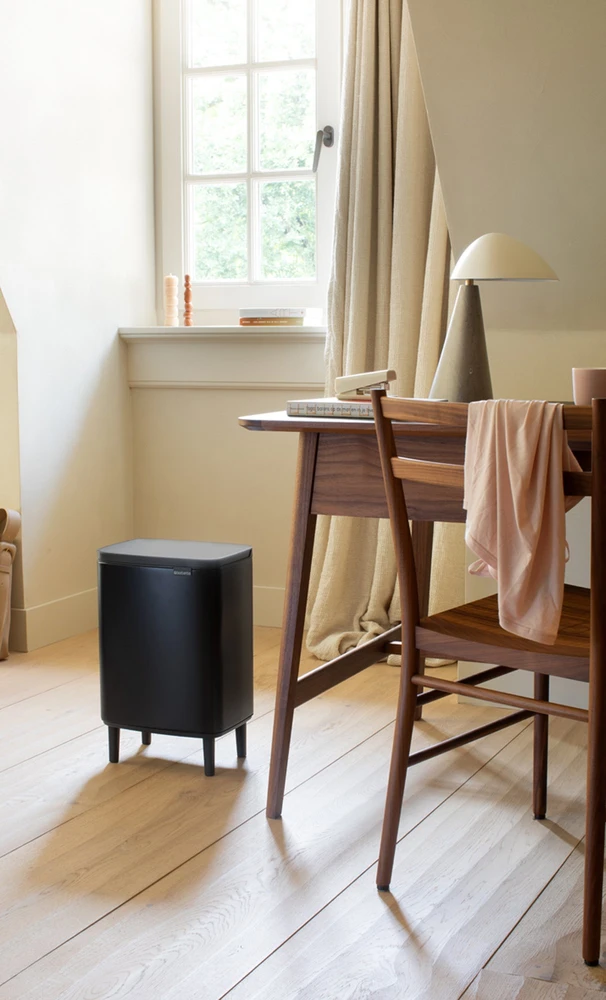 Brabantia Šiukšlių dėžė, Bo Hi 12L - Matt Juodas
