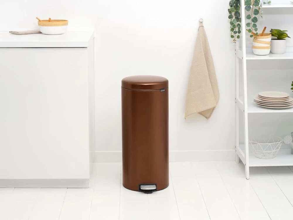 Brabantia Šiukšliadėžė su pedalu NewIcon, 30 litrų, šiltos bronzos spalvos
