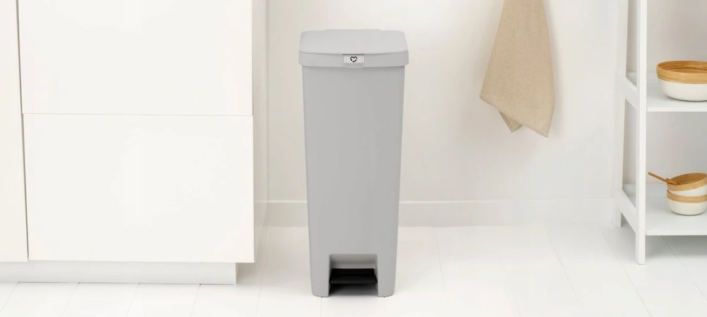 Šiukšliadėžė Brabantia Brabantia StepUp 40L Pedal Bin Mid Pilkas