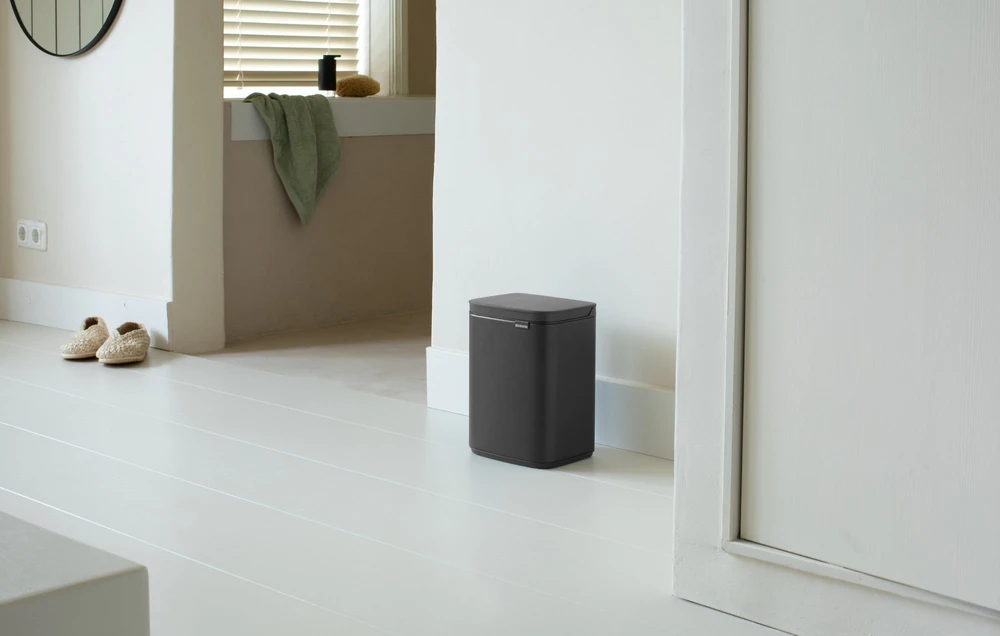 Brabantia šiukšliadėžė Bo, 4 l, mineralinė, bekvapė