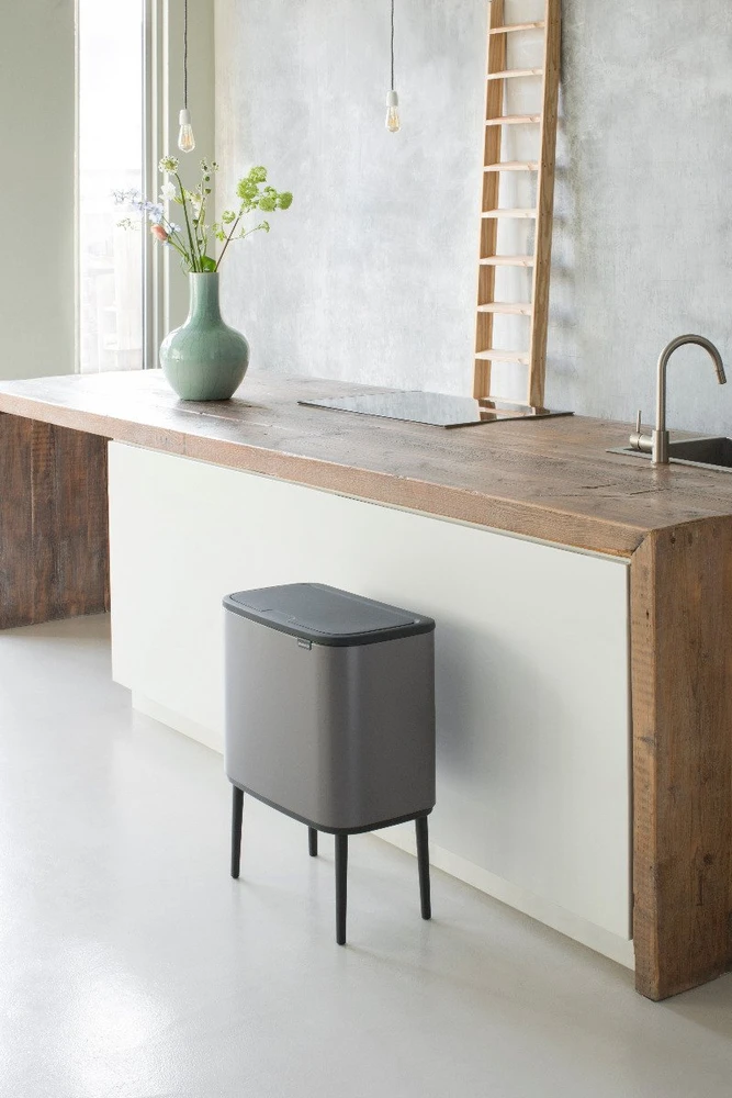 Šiukšlių dėžė Brabantia Bo Touch, 11+23 l, Platinos spalvos