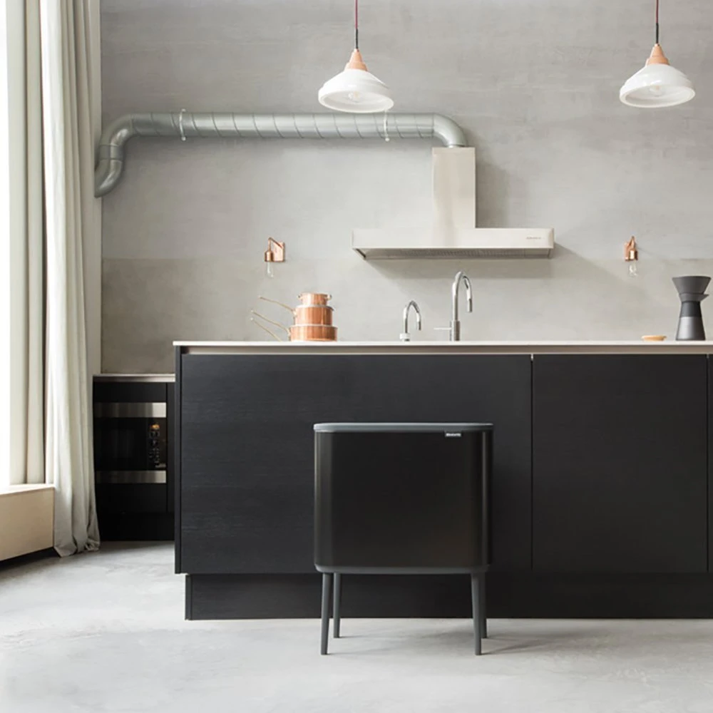 Šiukšlių dėžė Brabantia Bo Touch, 3 x 11 l, Matinė juoda