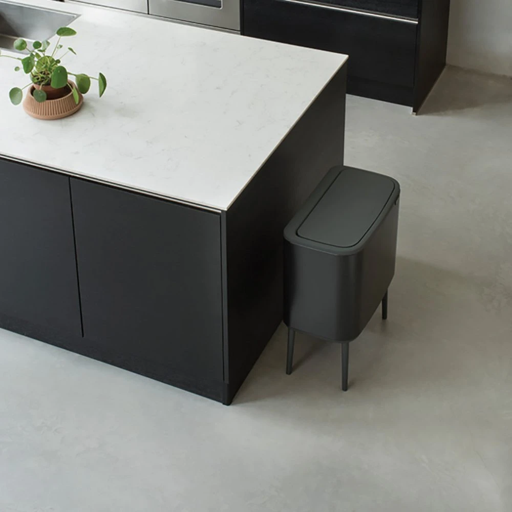 Šiukšlių dėžė Brabantia Bo Touch, 3 x 11 l, Matinė juoda