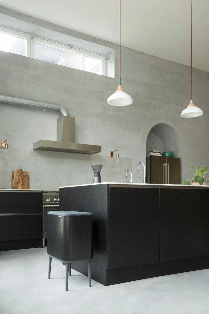Šiukšlių dėžė Brabantia Bo Touch, 3 x 11 l, Matinė juoda