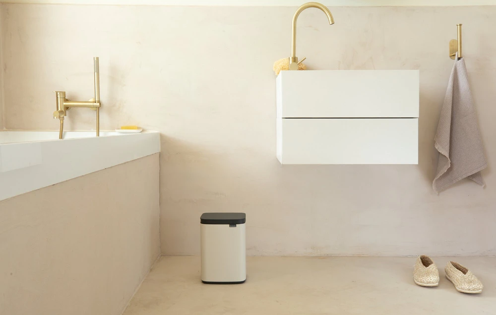 Brabantia Bo Waste Bin, 4L - Soft rusvai gelsvas