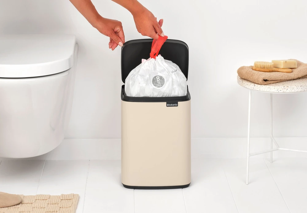 Brabantia Bo Waste Bin, 7L - Soft rusvai gelsvas