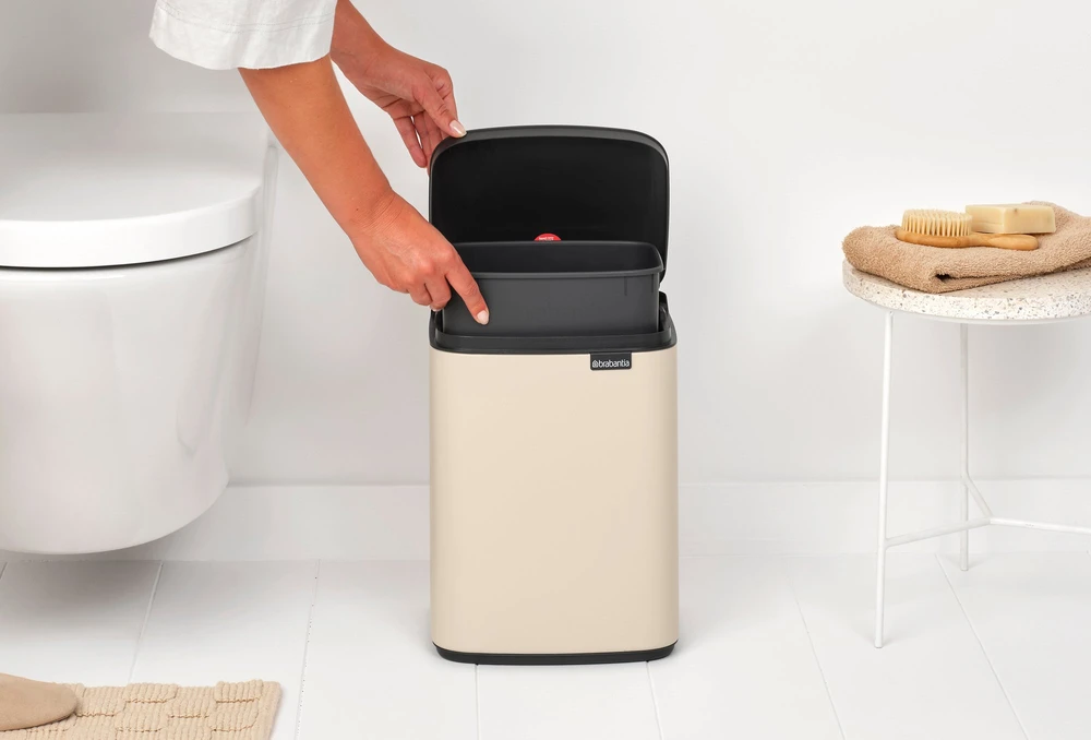 Brabantia Bo Waste Bin, 7L - Soft rusvai gelsvas