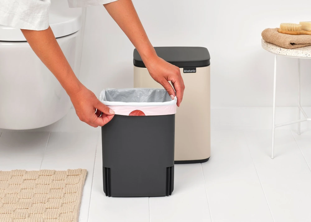 Brabantia Bo Waste Bin, 7L - Soft rusvai gelsvas
