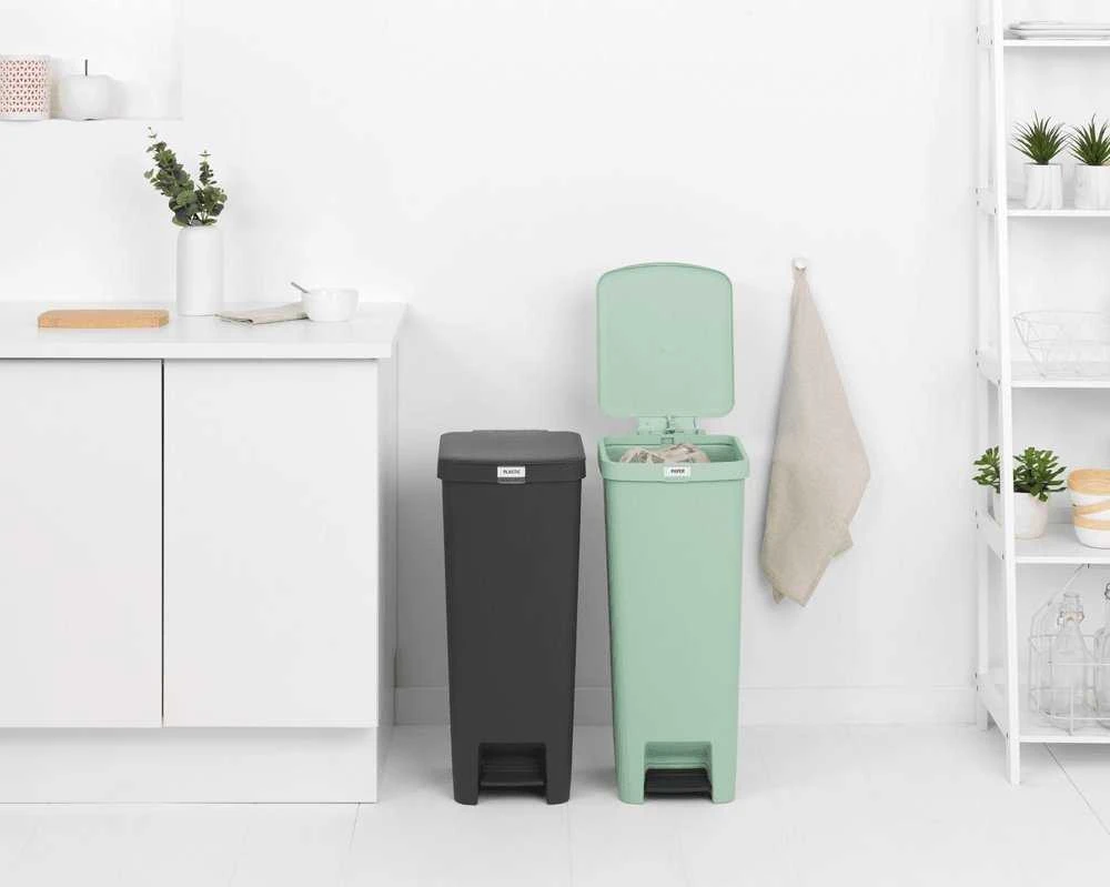 Šiukšliadėžė Brabantia na pedał žalia (800108)