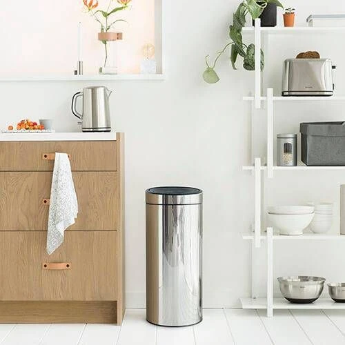 Šiukšliadėžė Brabantia na przycisk 30L sidabrinė