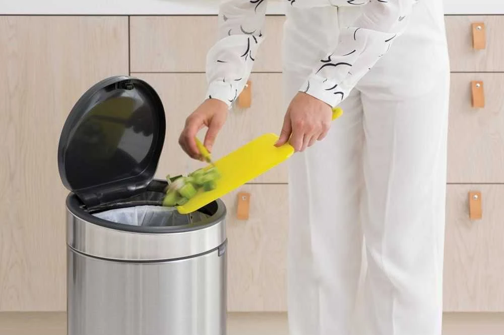 Brabantia Touch Bin Nauja, plieno matinė, 30 L