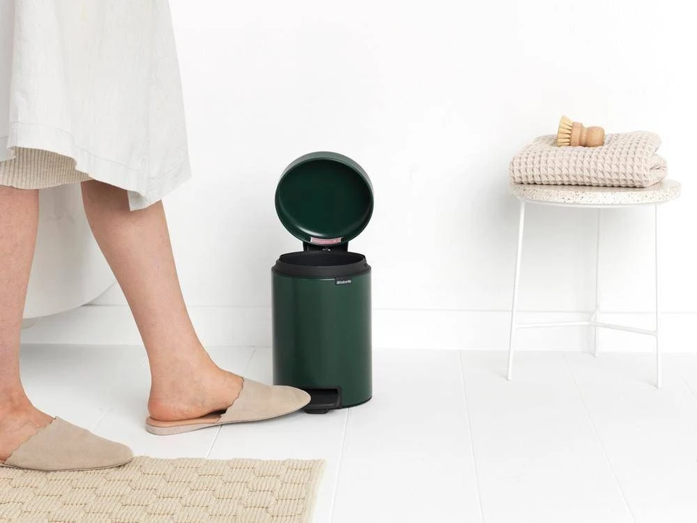 Brabantia atkritumu tvertne ar pedāli NewIcon, 3l, pine žalias