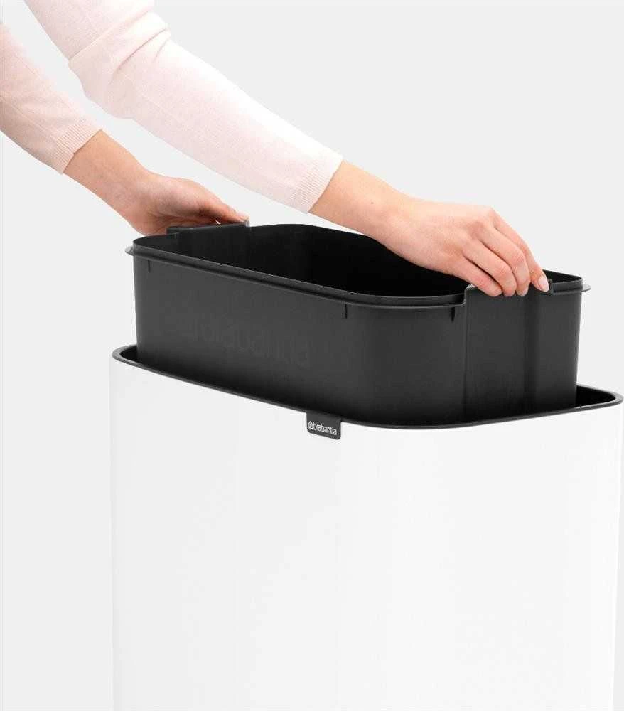 Šiukšlių dėžė Brabantia Bo Touch, 36 l, baltos spalvos