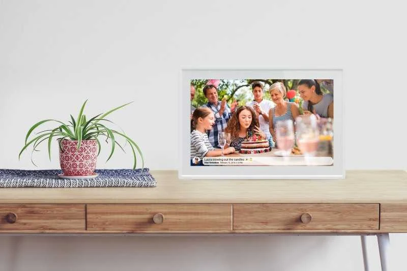 Nuotraukų rėmelis skaitmeninis rėmelis Braun Phototechnik Braun DigiFrame 1019 WiFi 25.7cm (10.1) balta