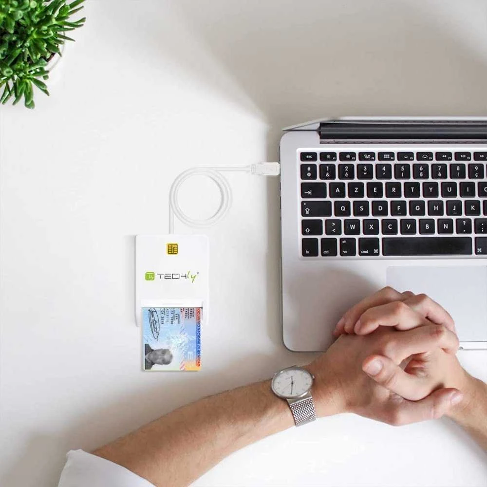 Atminties kortelė Intracom Skaitytojas Techly Techly Smart Card USB-C kontaktų kortelių skaitytuvas
