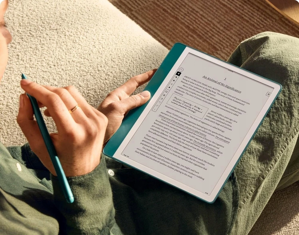 Amazon „Kindle Scribe“ el. skaitytuvas be reklamų, 64 GB, grafitas, 2024 m. leidimas (B0CZ9T2C6B)