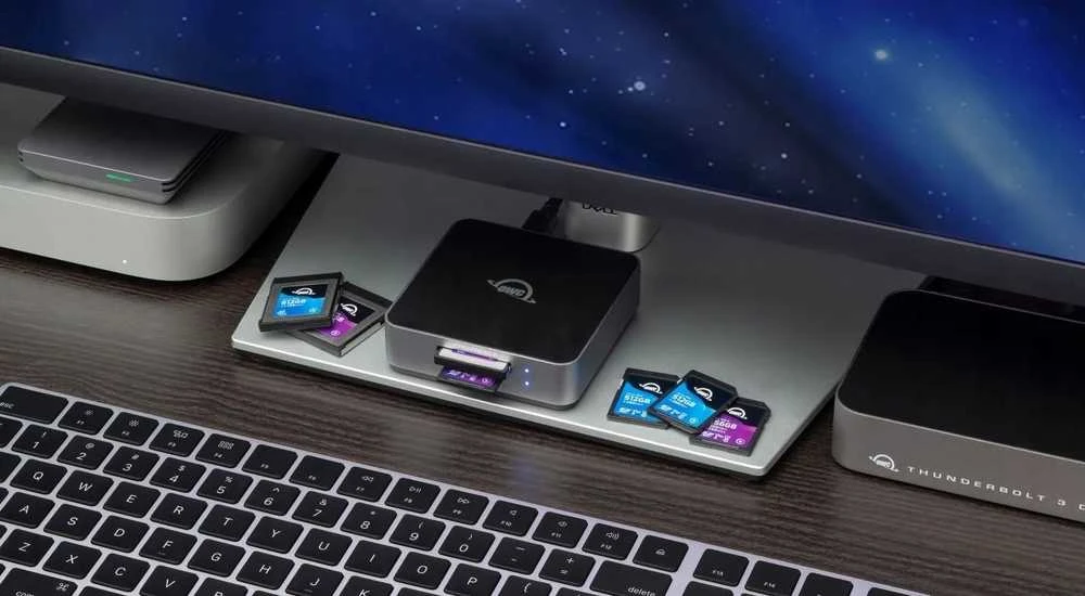 Skaitytuvas OWC Atlas Dual CFexpress + SD kortelių skaitytuvas: USB-C dviejų lizdų CFexpress Type B ir SDXC UHS-II kortelių skaitytuvas