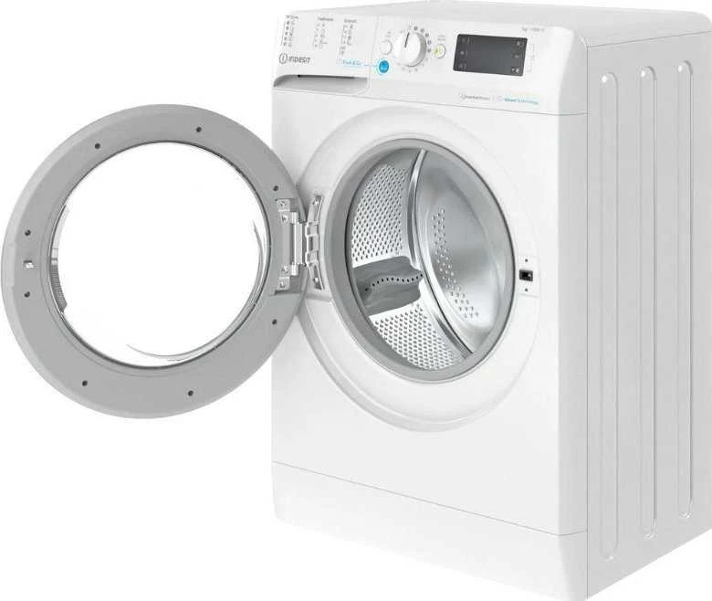 INDESIT | Skalbimo mašina | BWSE 71295X WSV EU | Energy efficiency class B | Front loading | Skalbimo talpa 7kg | 1200 RPM | Gylis 43.5 cm | Plotis 59.5 cm | Ekranas | Large digit | Baltas