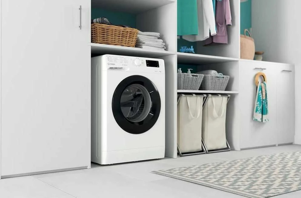 INDESIT | Skalbimo mašina | MTWE 71252 WK EE | Energy efficiency class E | Front loading | Skalbimo talpa 7kg | 1200 RPM | Gylis 54 cm | Plotis 59.5 cm | Ekranas | Big Digit | Baltas