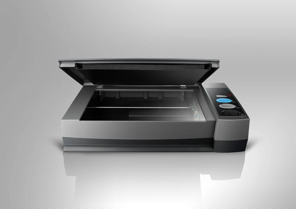 Skeneris Plustek OpticBook 3800 L