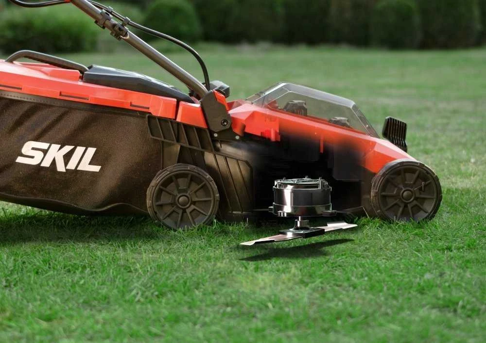 Akumuliatorinė vejapjovė Skil GM1E0130BA